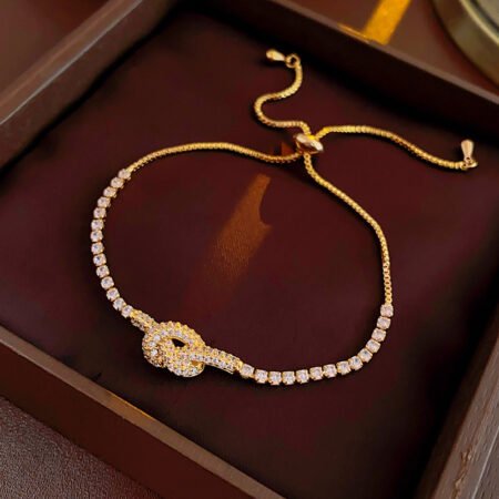 Zircon hollow bracelet